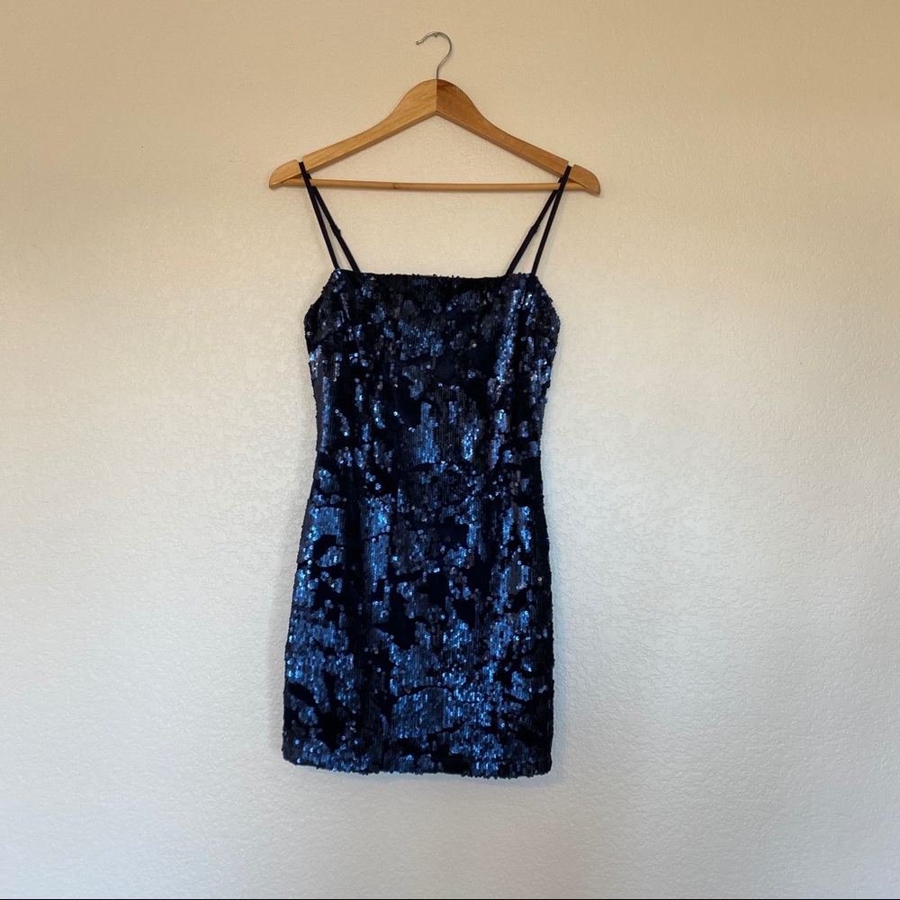 LULUS Navy blue velvet mini dress with sequins